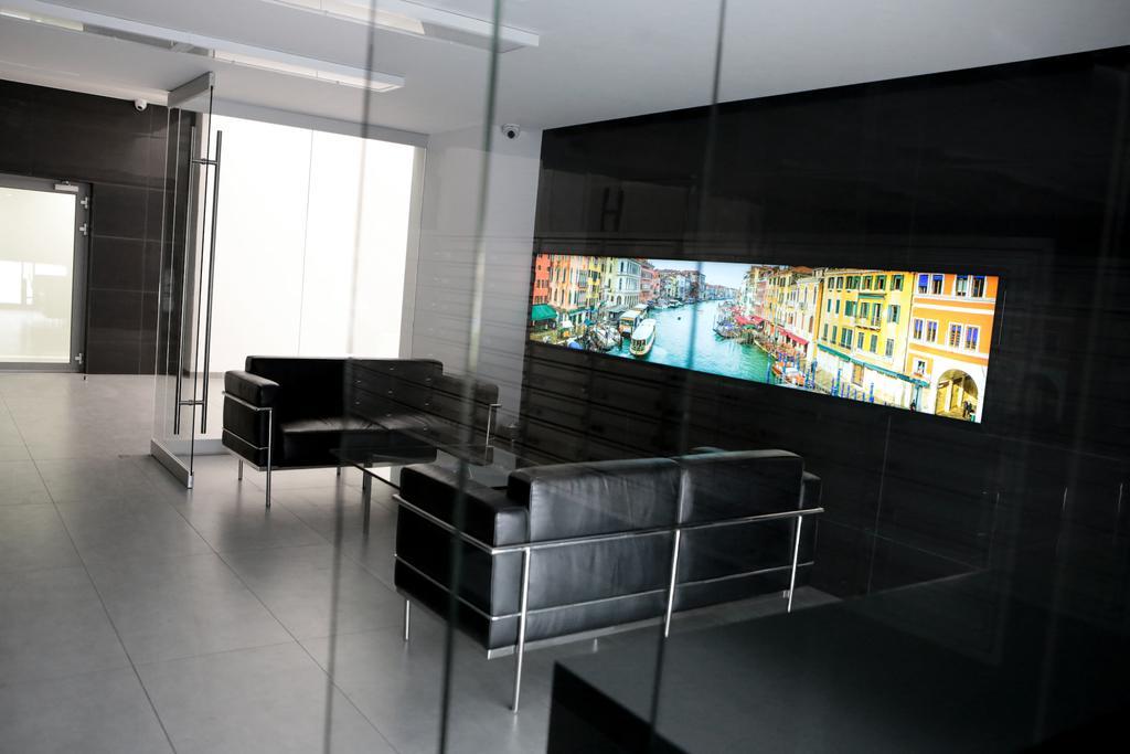 Super-Apartamenty Prestige Poznaň Exteriér fotografie